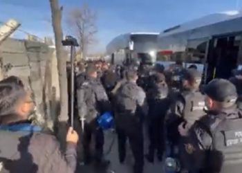 ‘Barınamıyoruz’ eylemi için Ankara’ya gelen öğrenciler gözaltına alındı