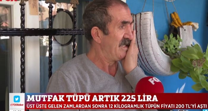 ‘Bayat ekmekleri ‘tavuklara yedireceğim’ diye alıp eve getirdim, eşimle ağlayarak yedik’