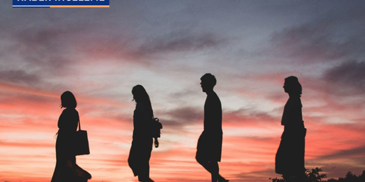 ‘Beyin göçü’ zirveye çıktı; ‘huzur’ arayan gençler kaçıyor!