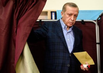 ‘Erdoğan iddialı 3 mali viraj aldı, hedef erken seçim değil referandum olabilir’