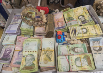 ‘Türkiye, Venezuela’nin yaşadıklarını yaşıyor, krize aynı tepkileri veriyor’