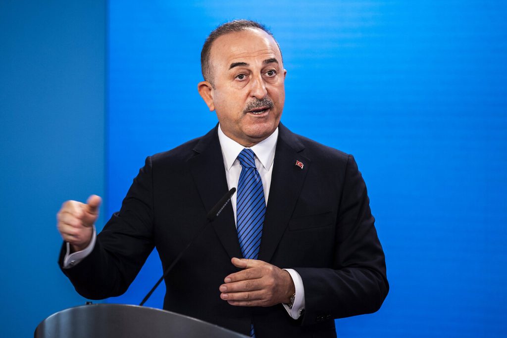 Çavuşoğlu: Ermenistan Dışişleri Bakanı davetimize olumlu yanıt verdi