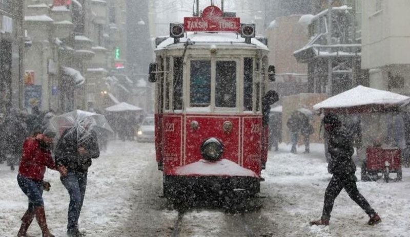 İstanbul'da kuvvetli yağış uyarısı: İzlanda kışı geliyor