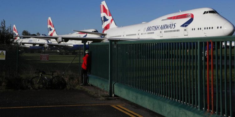 5G’ye geçiş: Uluslararası havayolu şirketleri ABD seferlerini askıya aldı veya uçak değişti