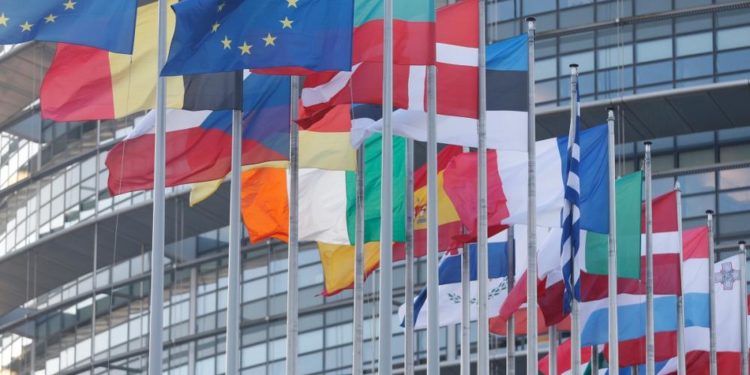 Avrupa Birliği: Rusya, Ukrayna’ya saldırırsa çok ağır yaptırım uygulayacağız