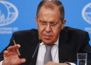 Ukrayna krizi: NATO’nun genişlemeyeceğine dair yazılı yanıt isteyen Lavrov bir hafta süre verdi