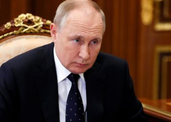 Almanya ve İngiltere: Rusya’nın Ukrayna’ya saldırısının faturası ağır olur