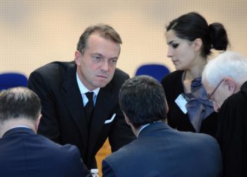 Uzanların 69 milyar dolarlık tazminat davasında mahkeme, TMSF’den savunma istedi