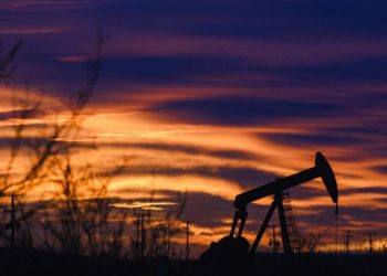 Petrol fiyatları yıla yükselişle başladı; 78 doların üzerine çıktı