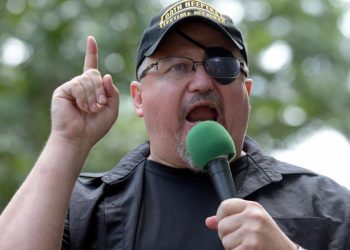 FBI, Kongre baskını soruşturması kapsamında aşırı sağcı Oath Keepers grubu lideri Rhodes’u yakaladı