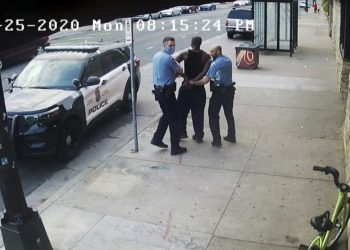 ABD’de siyahi Floyd’un ölümünde kusurlu olduğu düşünülen 3 polisin yargılaması başlıyor