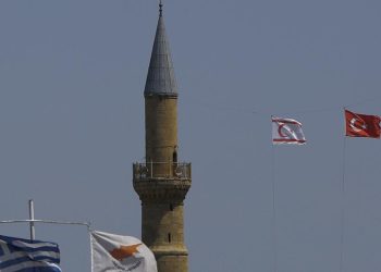 Türkiye’deki ekonomik kriz, KKTC’ye nasıl yansıdı? Ada halkı ne düşünüyor?