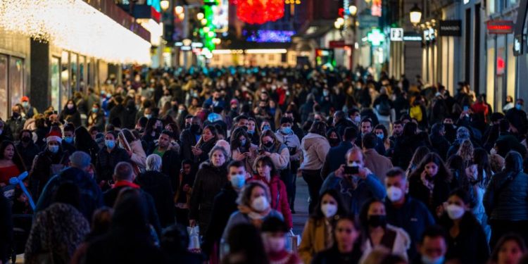 İspanya, İtalya ve İsrail ‘Covid-19 ile yaşama’ stratejisine geçişin sinyalini veriyor