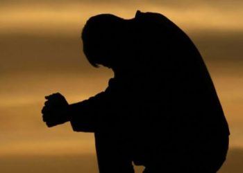 16 yaşındaki bir çocuk musalla taşında…