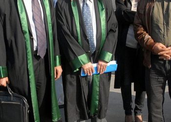 17 avukata ‘soru çalmadılar ama hakimlik sınavlarına hazırlandılar’ gözaltısı