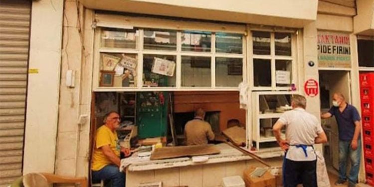 1834'ten beri hizmet veren pideci ekonomik krize dayanamadı