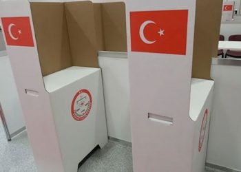 200 bin karton oy verme kabinine YSK'den onay