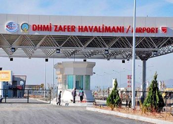 2021 hedefi 1 milyon 317 bin yolcu olan Zafer Havalimanı'nı 22 bin kişi kullandı