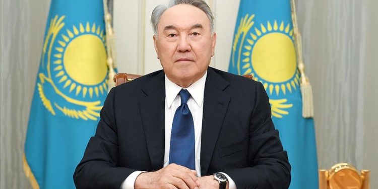 225 kişinin hayatını kaybettiği protestoların ardından Kazakistan'ın kurucu Cumhurbaşkanı Nazarbayev'den ilk mesaj