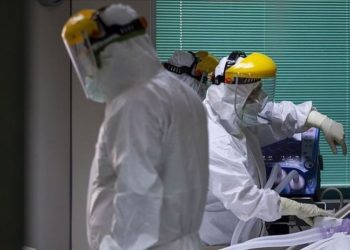 3 haftalık bebek Covid-19 nedeniyle hayatını kaybetti