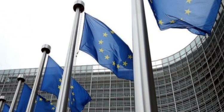 AB, Rusya’ya yaptırım kararını 6 ay daha uzattı