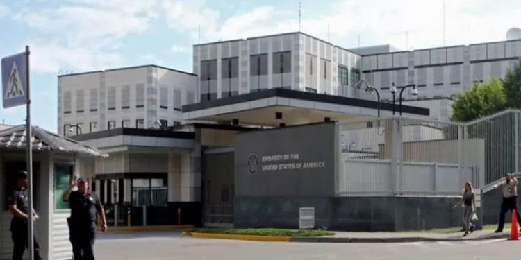ABD, Ukrayna'daki büyükelçilik personelinin ailelerinden ülkeyi terk etmelerini istedi