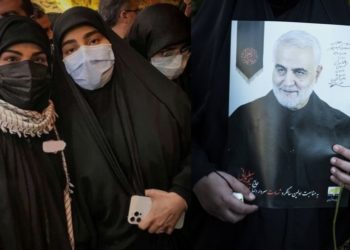 ABD tarafından öldürülen Kasım Süleymani’nin kızına iPhone tepkisi