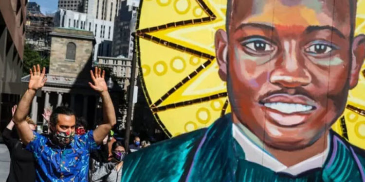 ABD'de Ahmaud Arbery'yi öldüren üç kişi ömür boyu hapse mahkum edildi