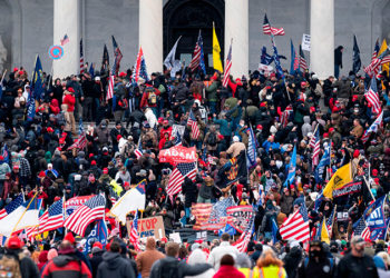 ABD'de Kongre baskınını soruşturma komisyonu Trump'a odaklandı: Önlemek için neden üç saat bekledi?