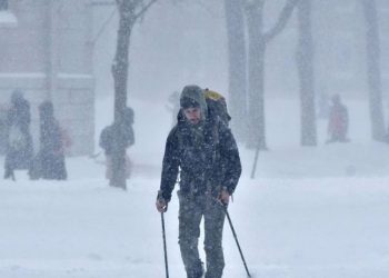 ABD'de kar fırtınası: 100 binden fazla kişi elektriksiz kaldı