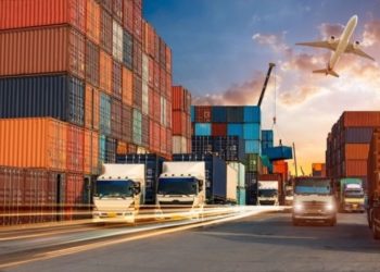 ABD'de tır şoförü açığı kapatılamıyor