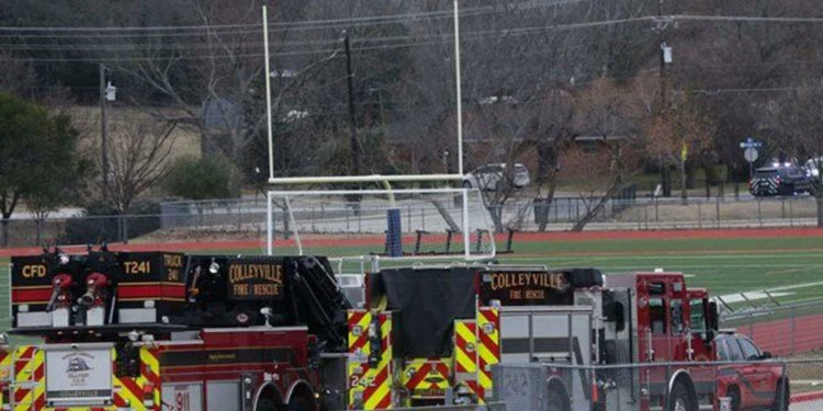 ABD'nin Teksas eyaletinde silahlı bir kişi, sinagogdakileri rehin aldı