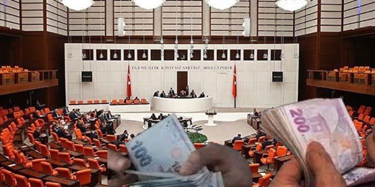 AKP'den ekonomiye ilişkin 4 maddelik yasa teklifi