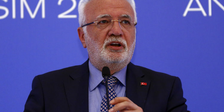 AKP’li Elitaş: Enflasyon farkından sadece milletvekilleri faydalanamıyor