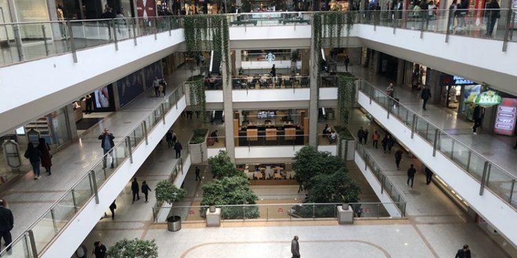 AVM yatırımcıları Bakan Nebati’den kira artışının düzenlenmesini istedi