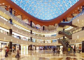 AVM’ler dövizli kiralamaya geri döndü, markalar tepkili