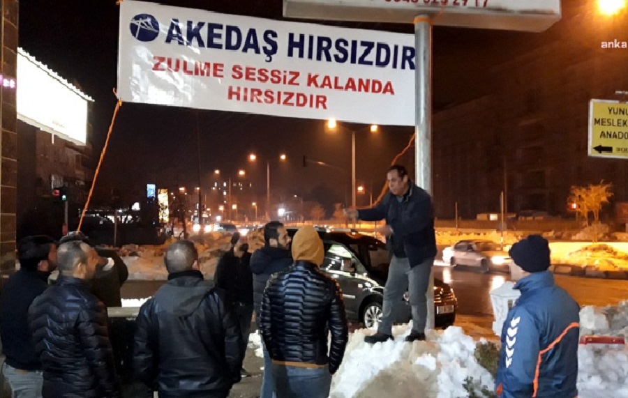 Adıyaman’da elektrik zammını protesto eden esnafa gözaltı