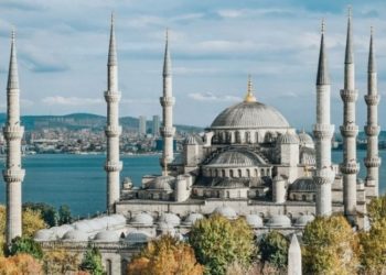 Ahmet Turan Köksal: Osmanlı camilerinde kıble yanlış mı?