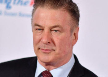 Alec Baldwin arama emrine rağmen telefonunu niye teslim etmediğini açıkladı