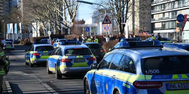 Almanya'da Heidelberg üniversitesinde silahlı saldırı: Saldırgan polis tarafından öldürüldü