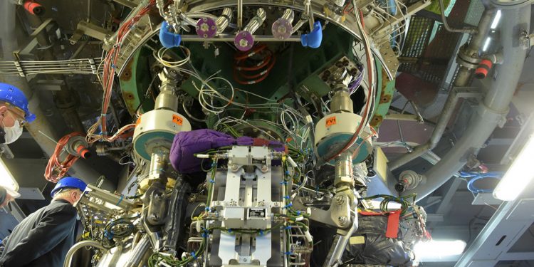 Almanya'da savcılar, Rus bilim insanının Ariane uzay programı ile ilgili casusluk yaptığını iddia etti