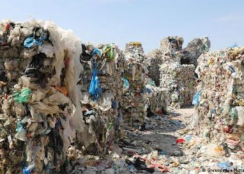 Almanya'dan Türkiye'ye gönderilen plastik atıklar: Bakan yasa dışı ihracata yasak istiyor
