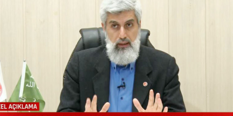 Alparslan Kuytul: 7/24 takip ediliyorum, ailemle bile bir yere gitsem geliyorlar