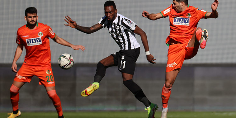 Altay, Süper Lig'de 14 maçtır kazanamıyor