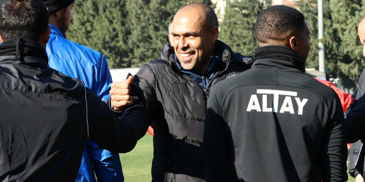 Altay'da Mert Nobre dönemi