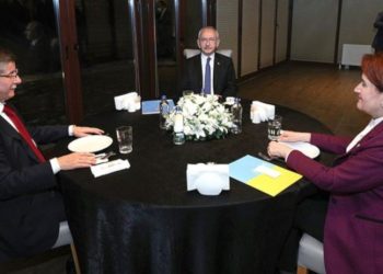 Altı partinin liderinin bir araya gelmesi için hazırlık yapılıyor