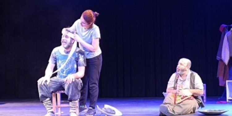 Amed Şehir Tiyatrosu'nun Avrupa turnesine 'vize' engeli