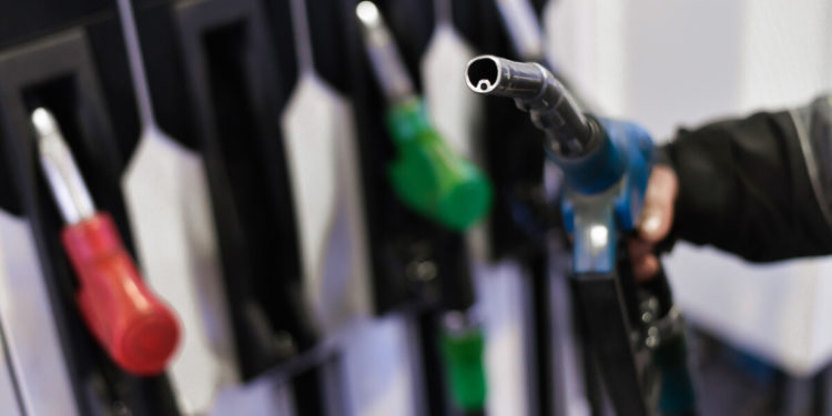 Asgari ücretle ne kadar akaryakıt alınabilir, Türkiye ve Avrupa’da durum ne?