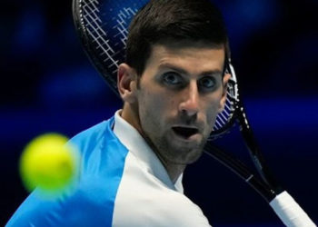 Avustralya’da gözaltına alınan Djokovic, mahkemeyi bekliyor