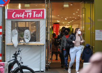 Avusturya'da Covid-19 aşısı zorunlu hale getiriliyor